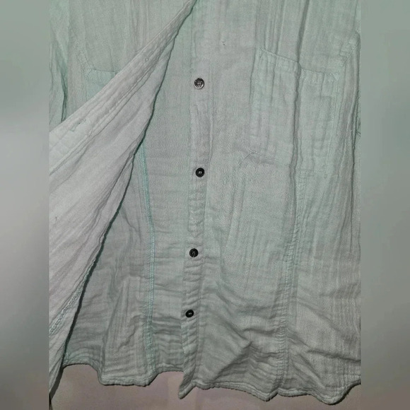 Boston Proper Button Up Shirt Medium - Picture 4 of 5